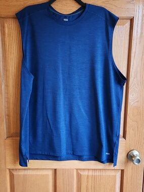 DSG Men’s Navy Blue Sleeveless Top